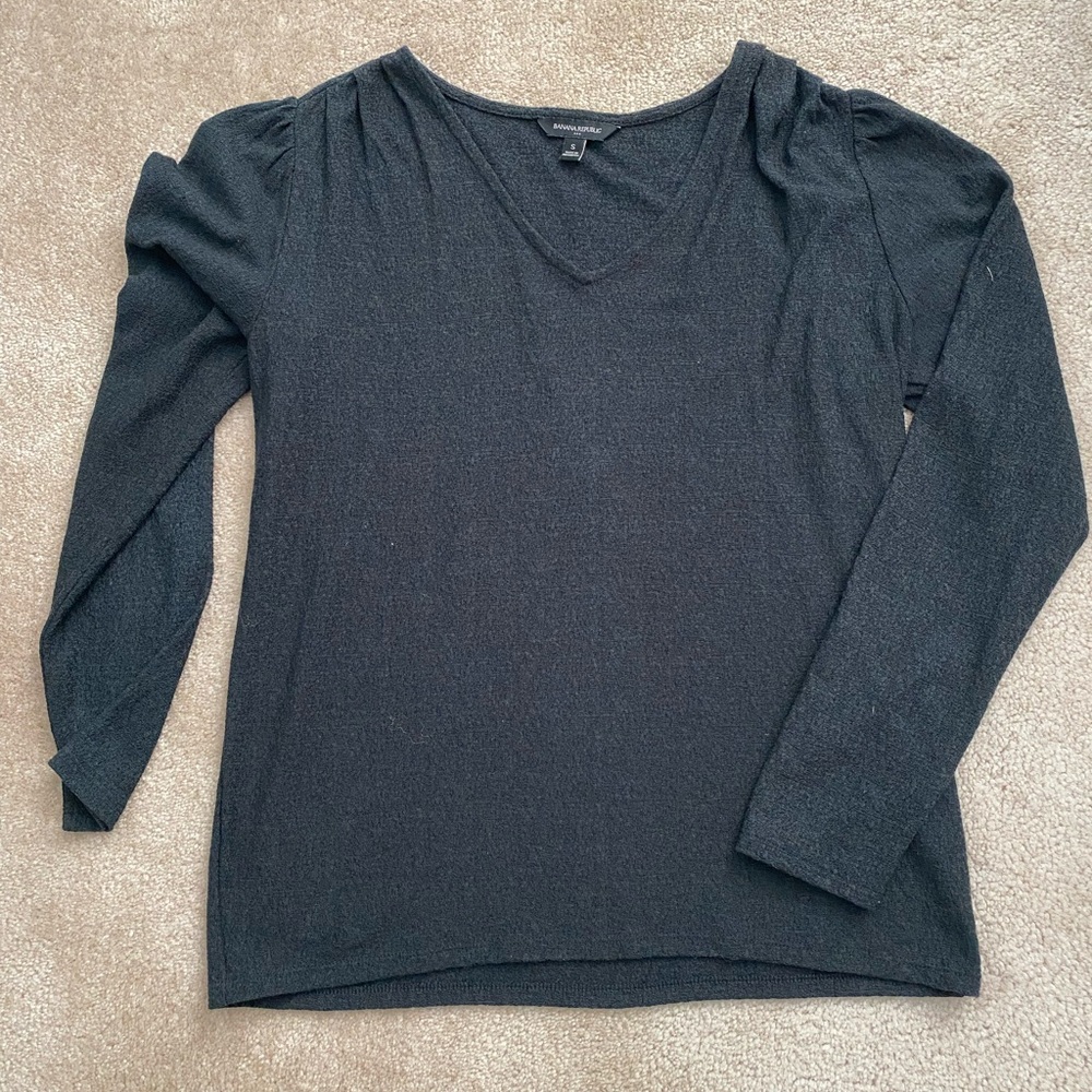 Banana Republic Black V-Neck Long Sleeve Top